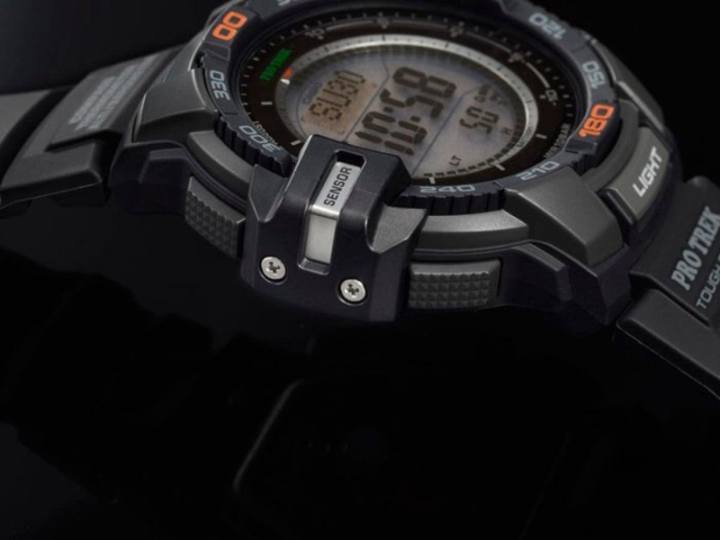 Men CASIO PRG270-1 PRO TREK | UIGWZ-3049